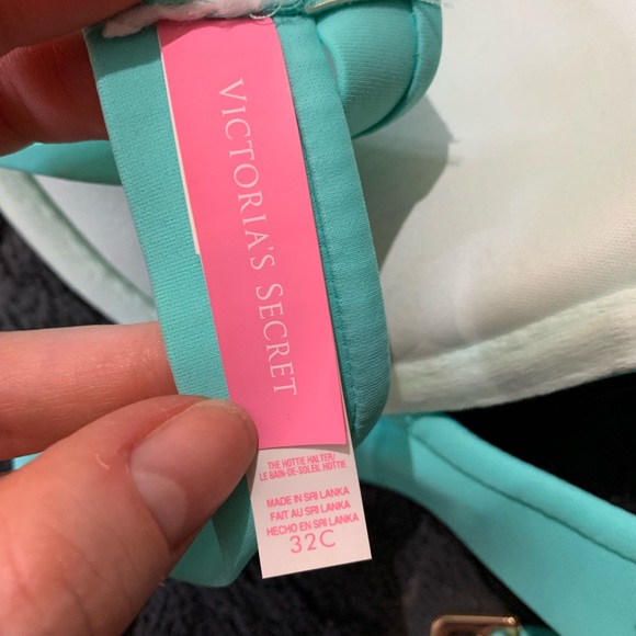 Victoria's Secret Blue Bikini - Picture 6 of 8